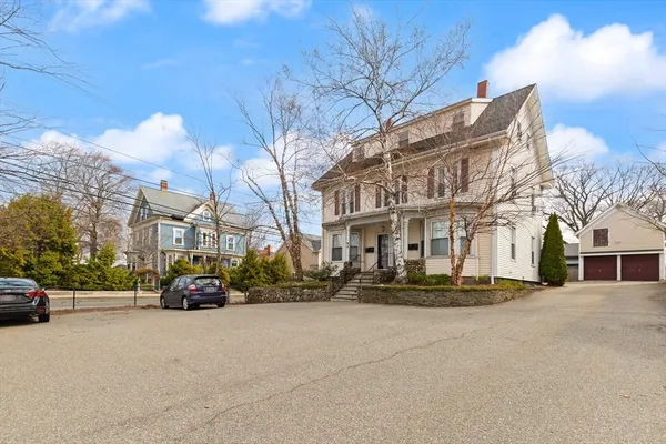 $495,000 | 2 Pine Street, Unit 3, Stoneham, MA 02180