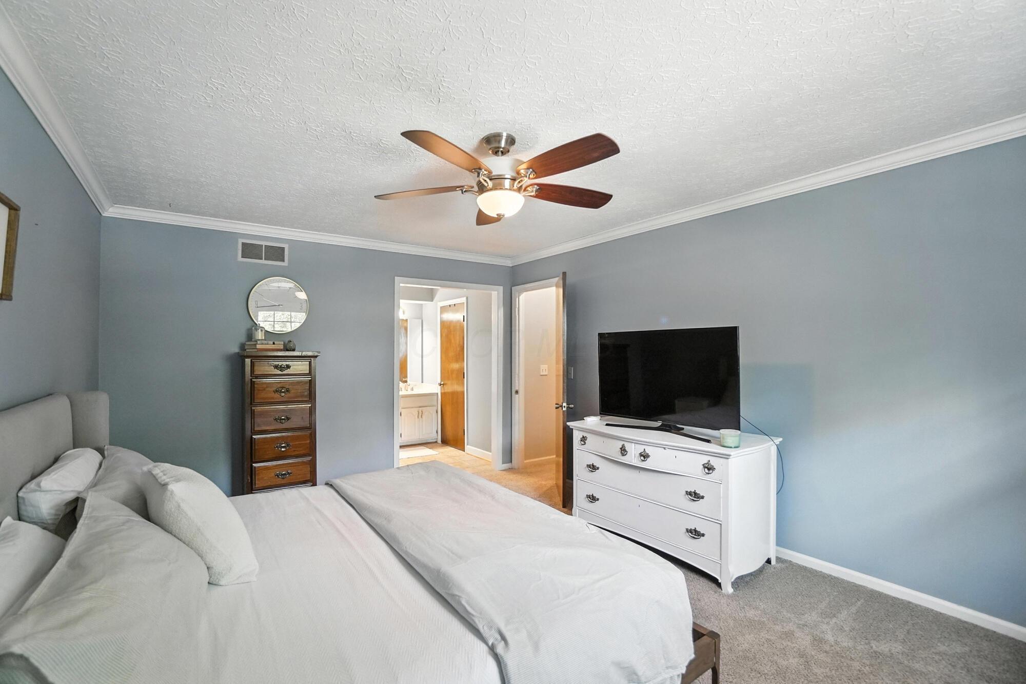 1209 Chatham Ridge Road Westerville, OH 43081 - Photo 35 of 50 174