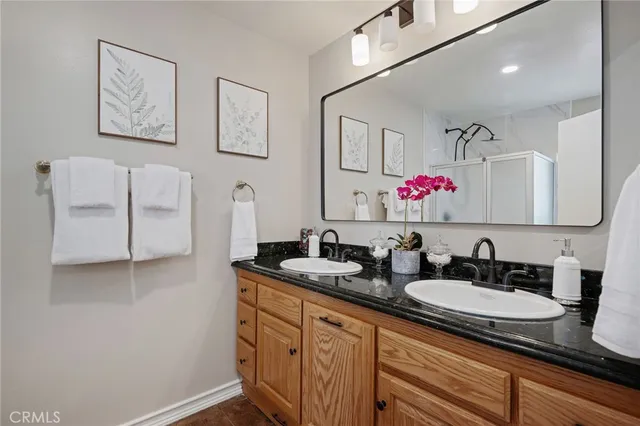 $1,024,000 | 6698 Summerhill Court, Oak Park, CA 91377