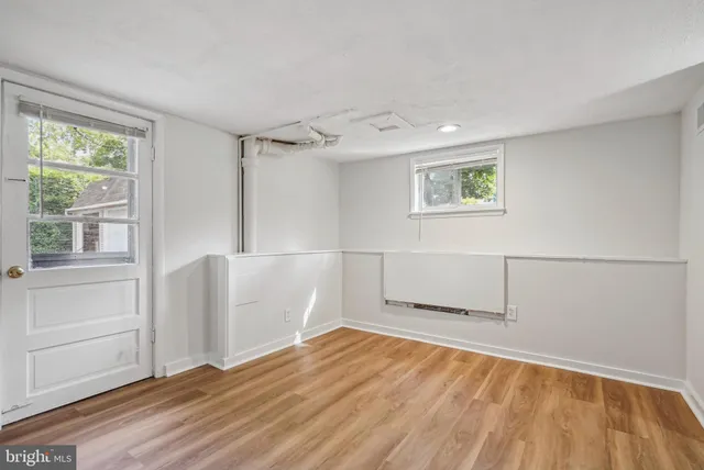 $2,700 | 7405 Columbia Avenue, Unit 1, College Park, MD 20740