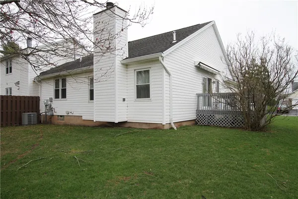 $199,900 | 8 Foxtail Lane, Chili, NY 14514