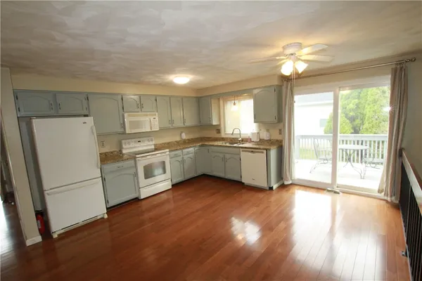 $199,900 | 8 Foxtail Lane, Chili, NY 14514