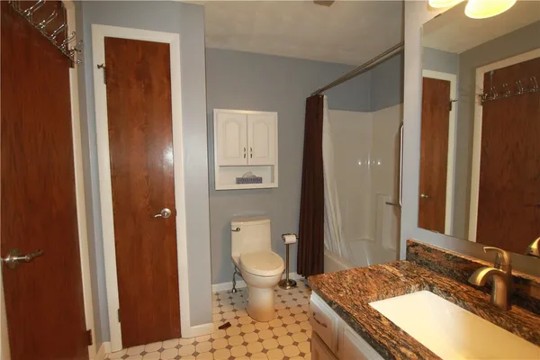 $199,900 | 8 Foxtail Lane, Chili, NY 14514