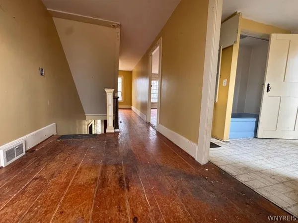 $280,000 | 13418 Quaker Street, Collins, NY 14034