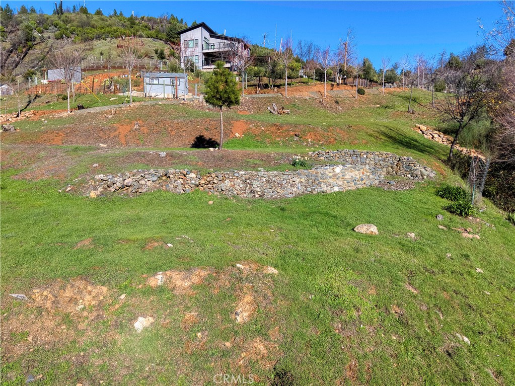 11180 Rose Anderson Road Middletown, CA 95461 - Photo 7 of 32 a view of a town with trees in the background