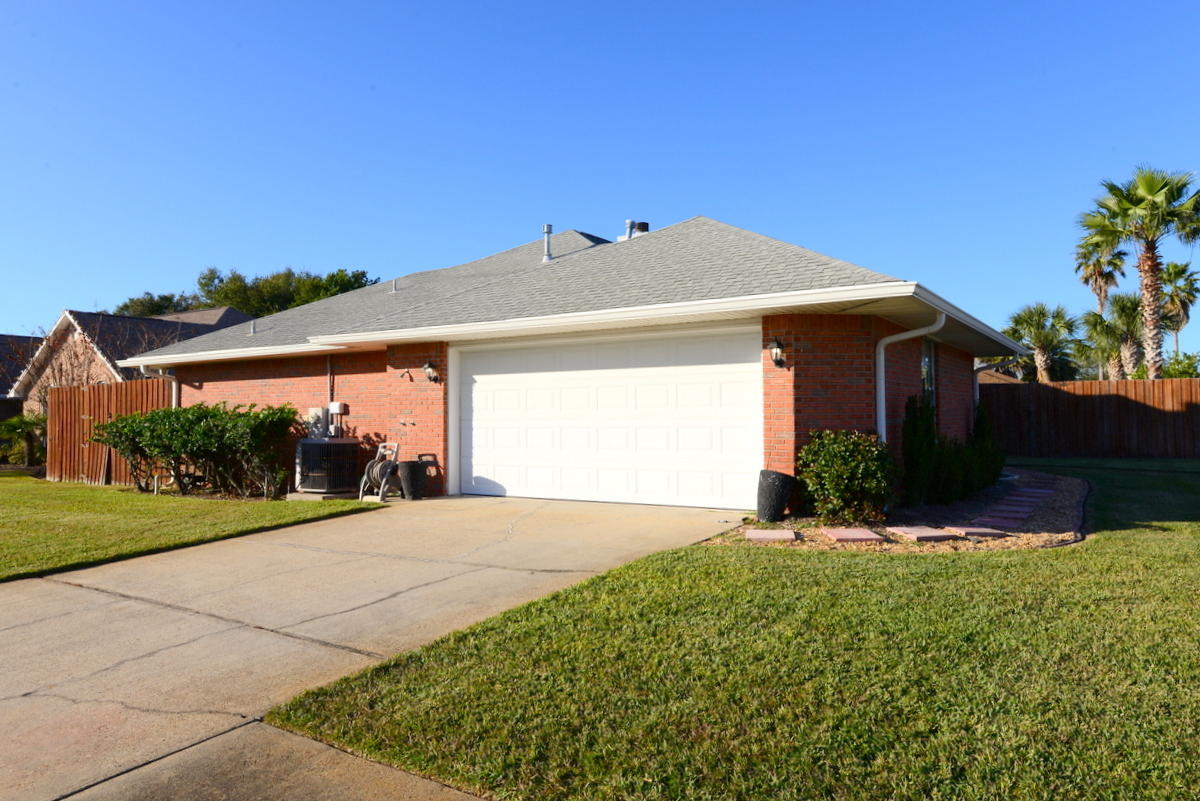 433 Ridge Wood Circle Destin, FL 32541 - Photo 23 of 24 Gallery Image 23