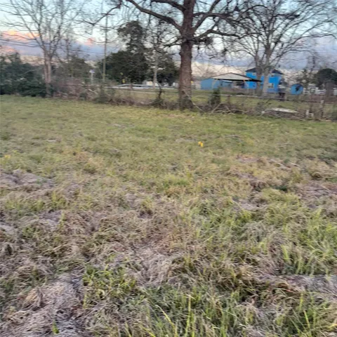 $49,000 | 605 County Road, Dayton, TX 77535