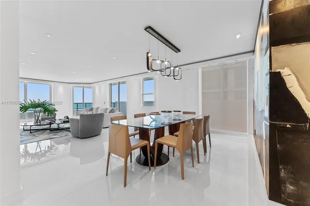 $34,000 | 5801 Collins Avenue, Unit 600, Miami Beach, FL 33140