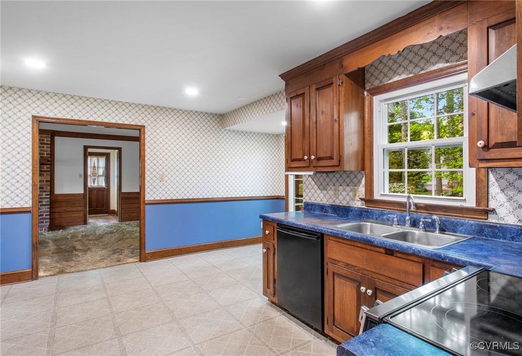 11406 Poplar Ridge Road North Chesterfield, VA 23236 - Photo 11 of 30 Gallery Image 11