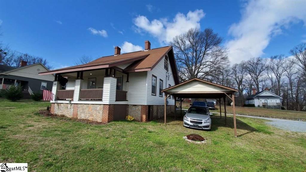 325 Stone Street Pacolet, SC 29372 - Photo 2 of 4