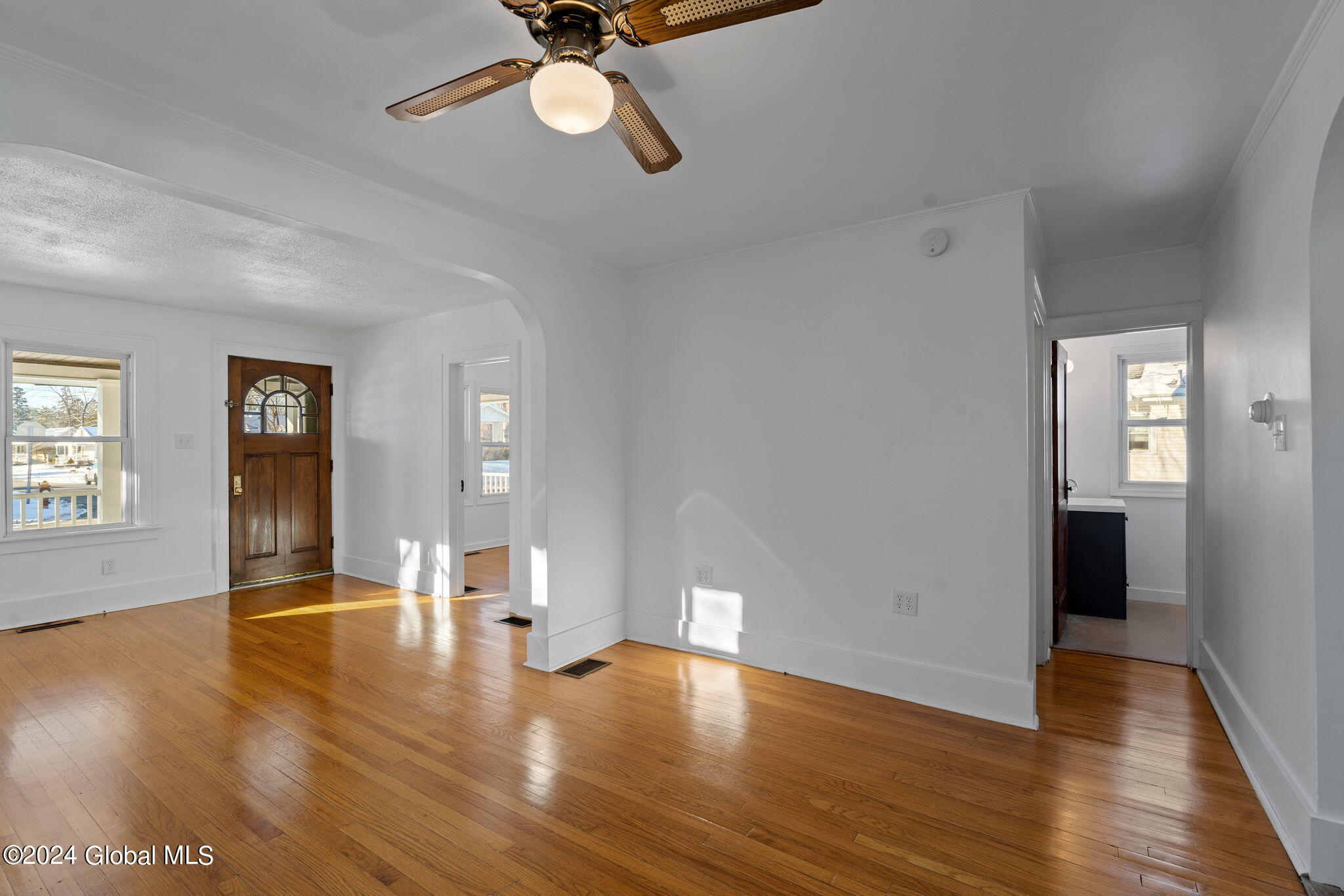 825 Curry Road Rotterdam, NY 12306 - Photo 8 of 37 23-web-or-mls-825-curry-rd