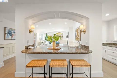 $1,695,000 | 11 Rudgear Drive, Walnut Creek, CA 94596