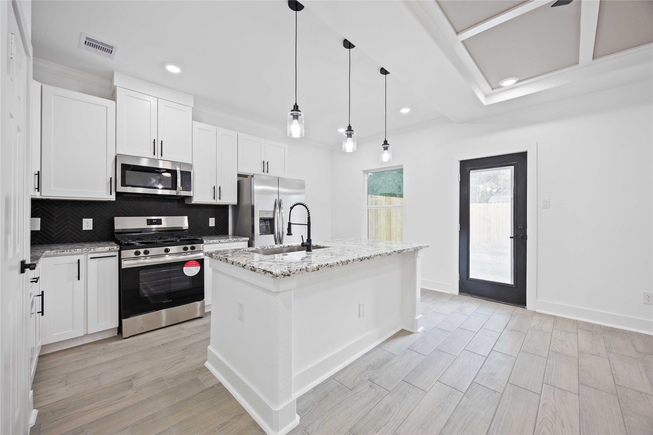 6734 Paris Street, Unit AB Houston, TX 77021 - Photo 13 of 29