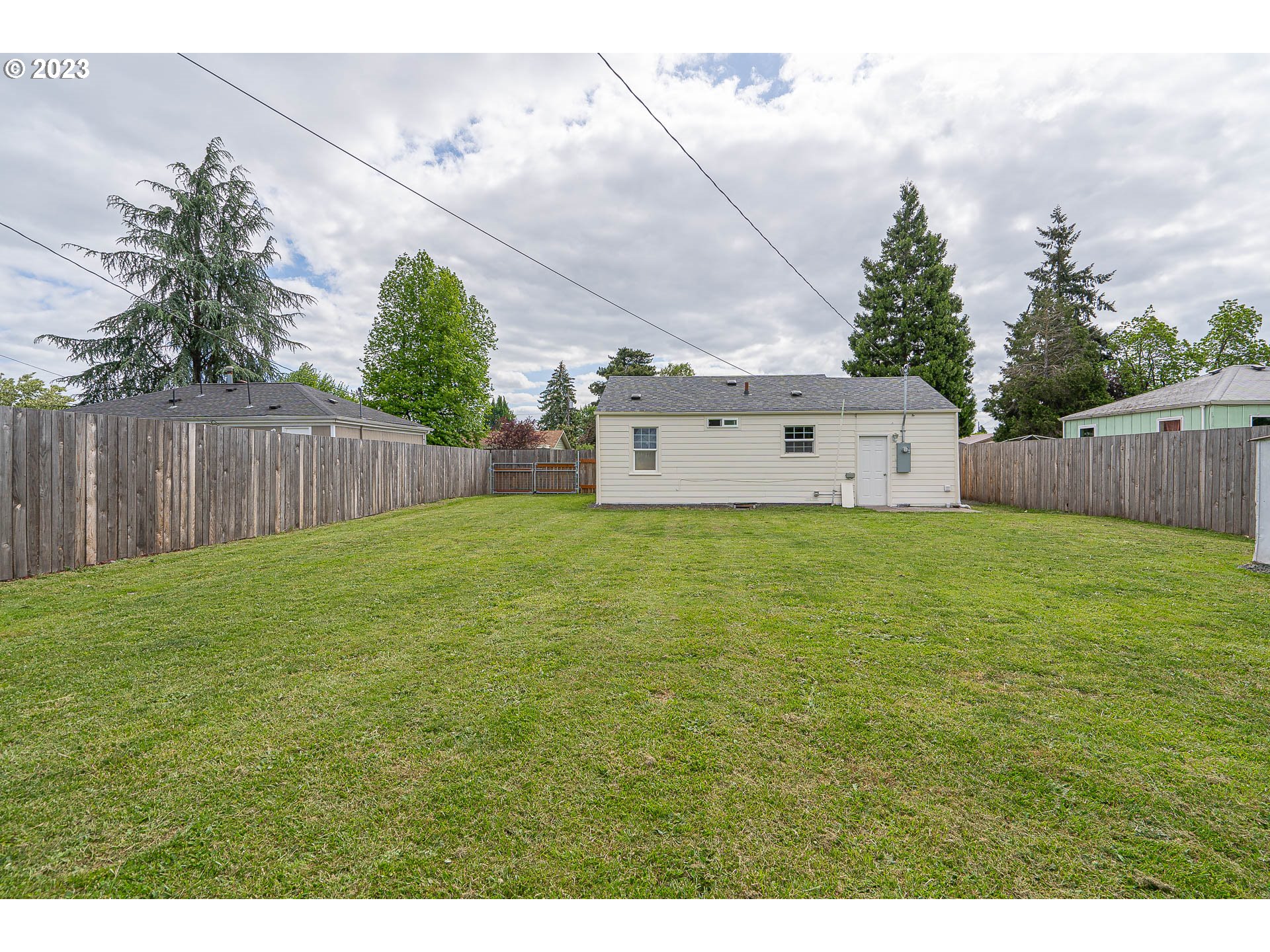 446 North 24th Street Springfield, OR 97477 - Photo 38 of 39