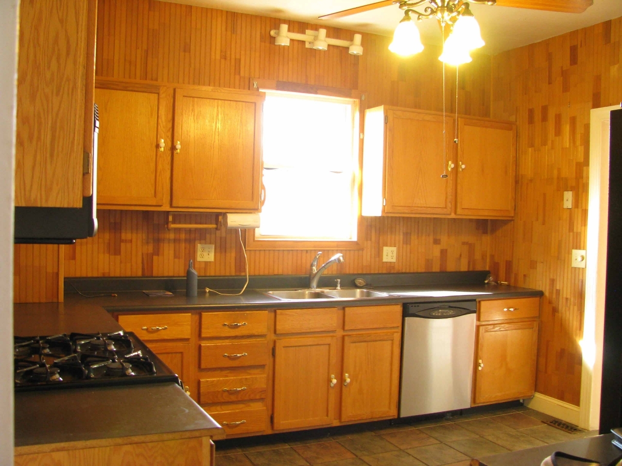 187 Webster Road Roanoke, VA 24012 - Photo 5 of 18 Kitchen window view