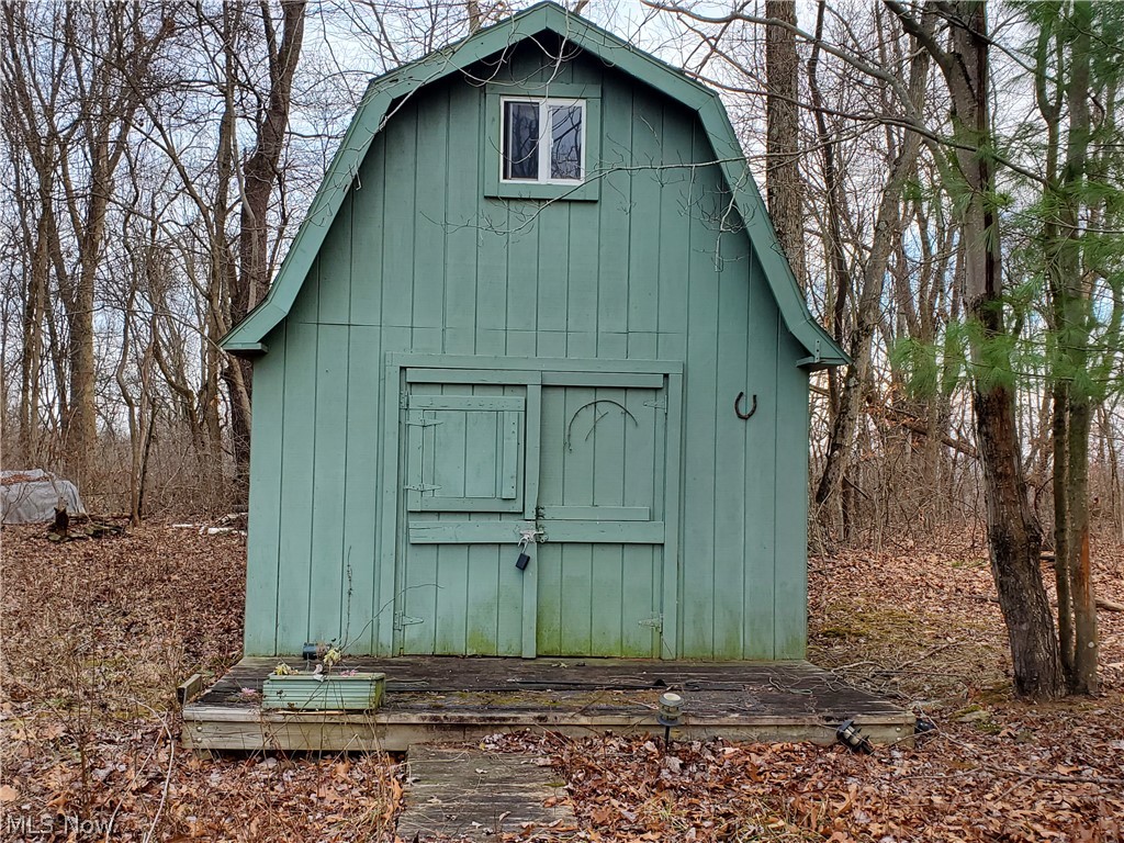 55010 Iowa Road Cumberland, OH 43732 - Photo 12 of 16