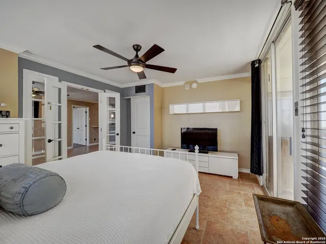 $3,200 | 15002 Windward Drive, Unit 207, Corpus Christi, TX 78418