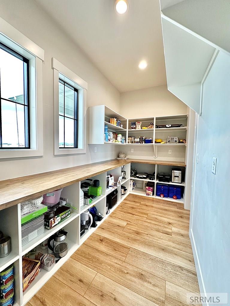 2260 Clover Mdw Way Rexburg, ID 83440 - Photo 23 of 100 Pantry