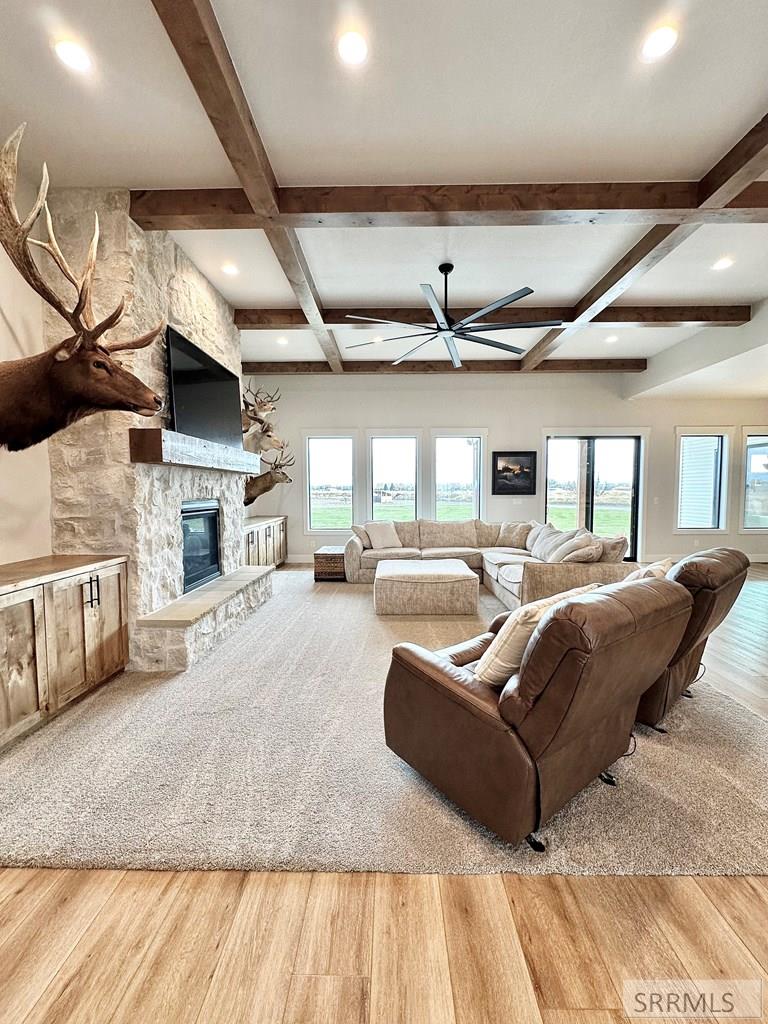 2260 Clover Mdw Way Rexburg, ID 83440 - Photo 6 of 100 Living Room