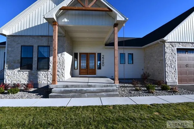 $1,295,000 | 2260 Clover Mdw Way, Rexburg, ID 83440