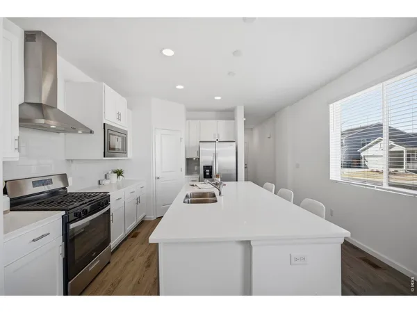 $614,900 | 438 Overbrook Lane, Longmont, CO 80504
