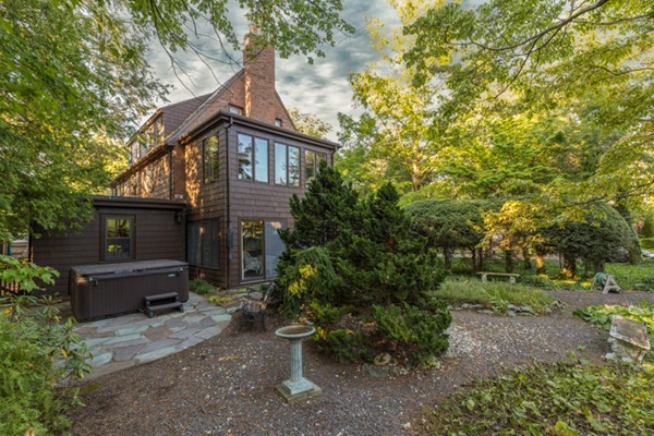 78 Larchmont Road Melrose, MA 02176 - Photo 26 of 27 Gallery Image 26