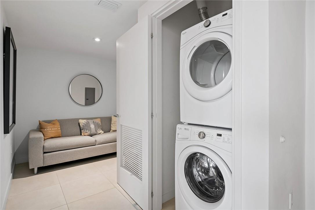 401 North Birch Road, Unit 614 Fort Lauderdale, FL 33304 - Photo 11 of 22 Photo 11