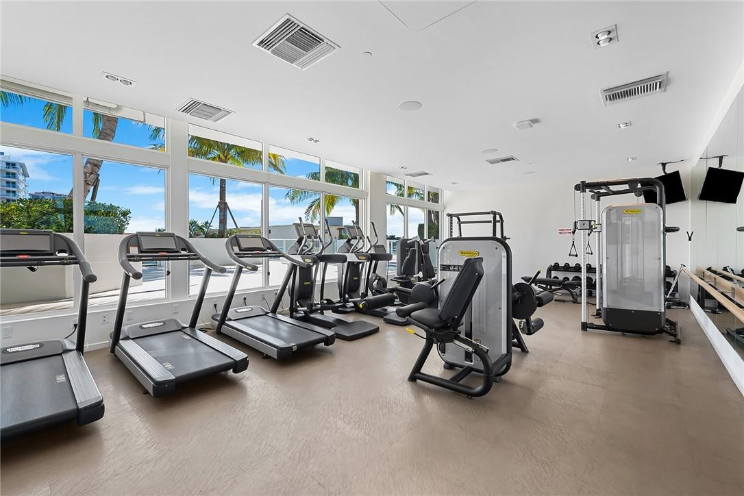 401 North Birch Road, Unit 614 Fort Lauderdale, FL 33304 - Photo 19 of 22 Photo 19