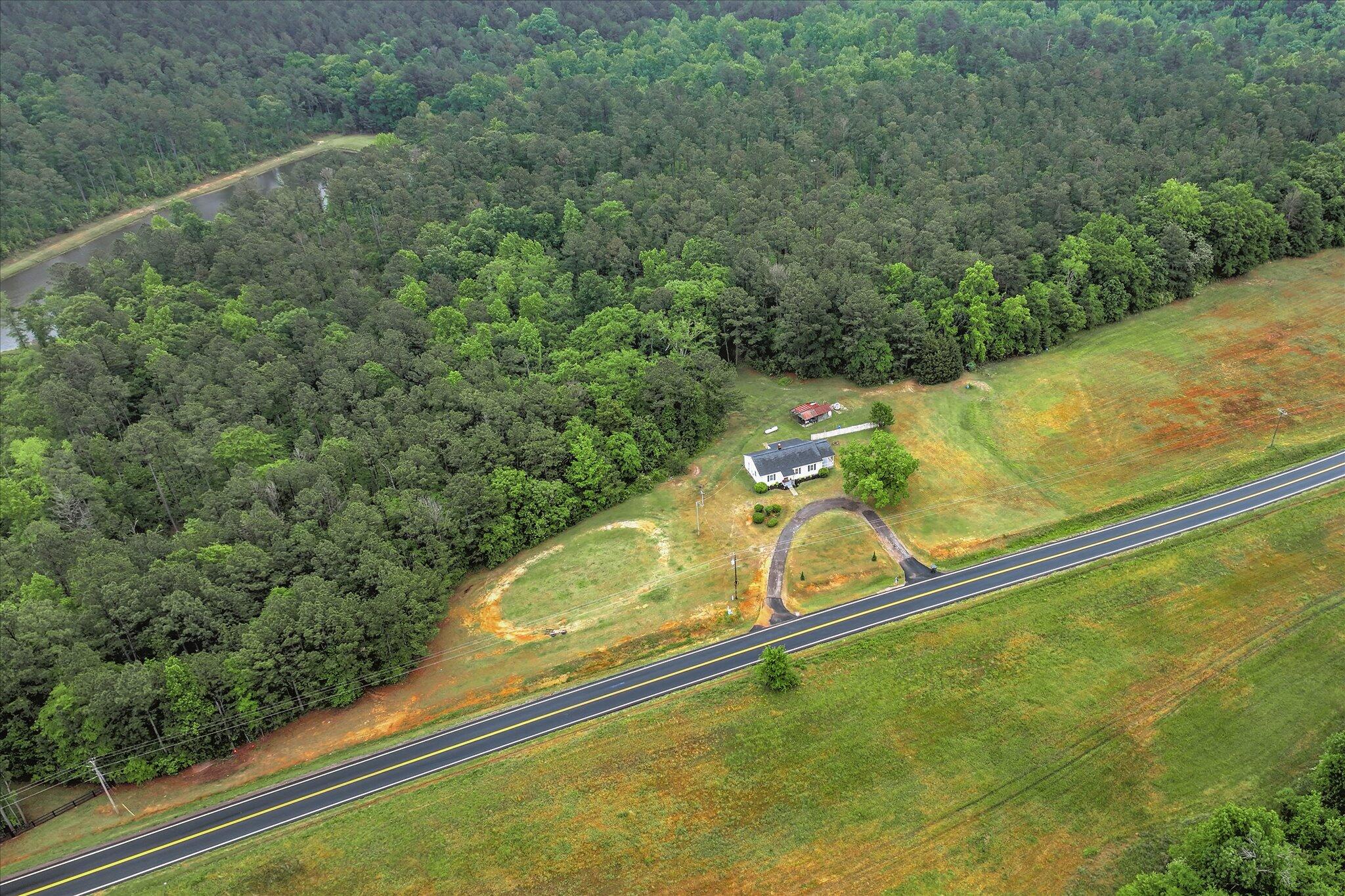 1161 Sweetwater Road North Augusta, SC 29860 - Photo 4 of 54 03-103