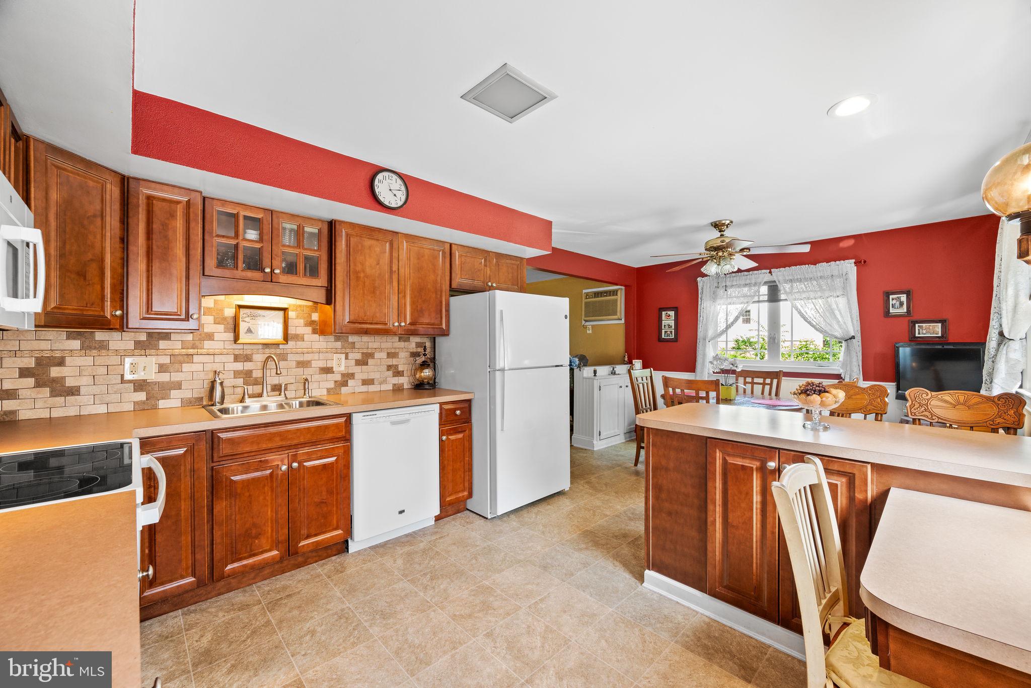 696 Buchert Road Pottstown, PA 19464 - Photo 10 of 22 Gallery Image 10