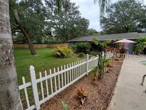 $3,600 | 820 Crenshaw Lake Road, Lutz, FL 33548