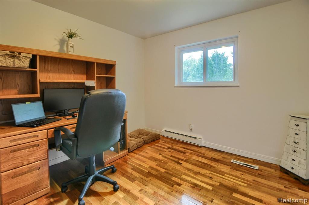 4633 Baldwin Road Metamora, MI 48455 - Photo 6 of 62