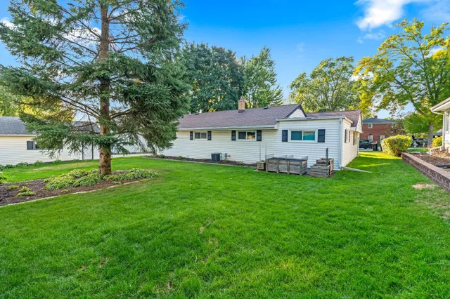 $345,000 | 242 North 116th Street, Wauwatosa, WI 53226