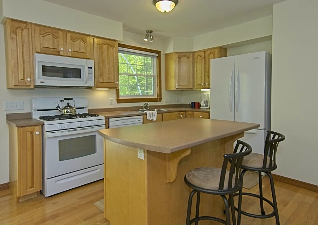 424 Old Bristol Road New Hampton, NH 03256 - Photo 8 of 35