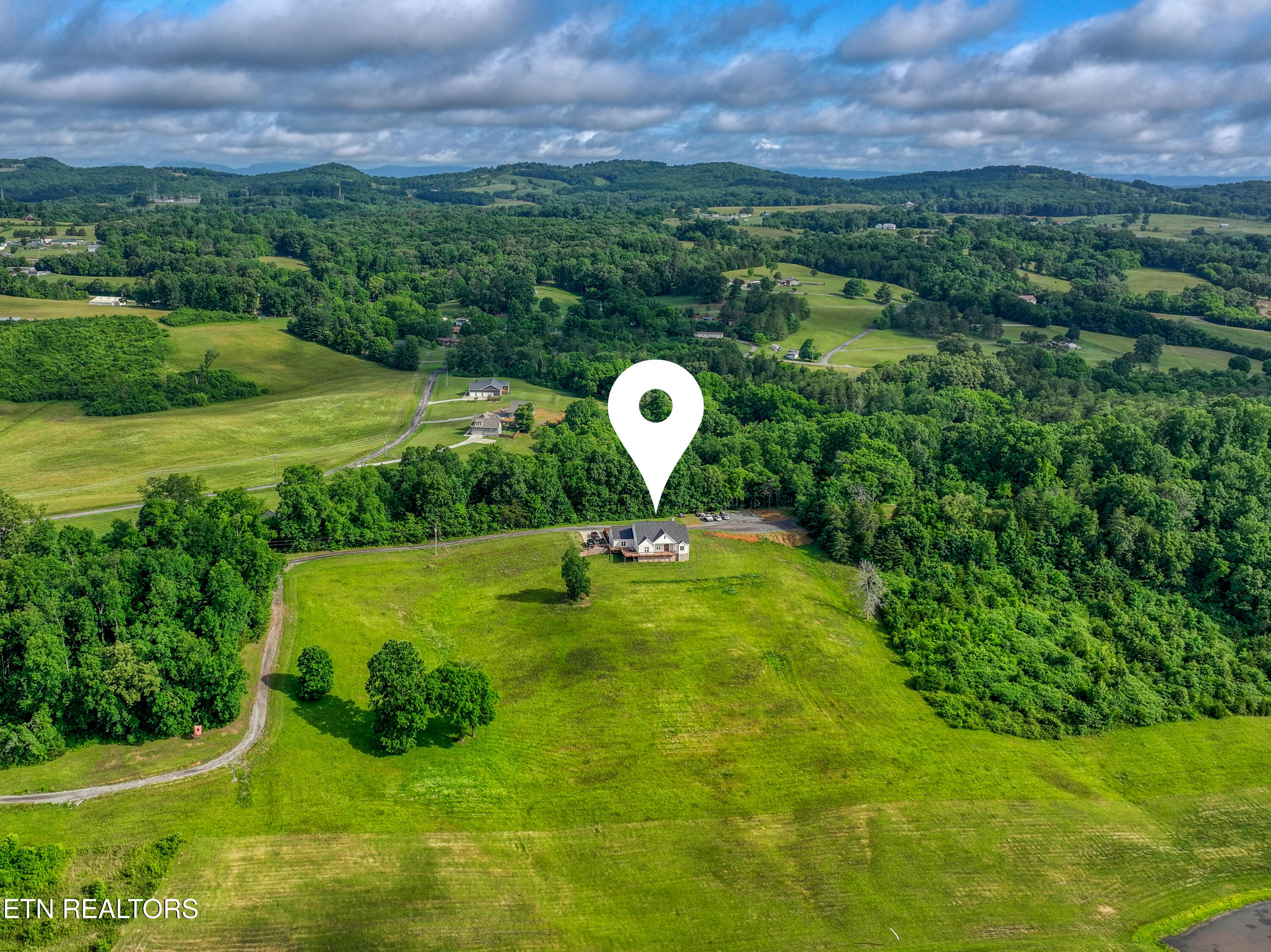 1110 Dalton Road Dandridge, TN 37725 - Photo 52 of 57 DJI_20260527094354_0245_D_110