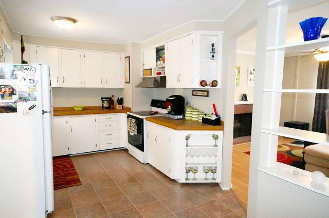 10 Newhall Road Windham, ME 04062 - Photo 2 of 17 Photo