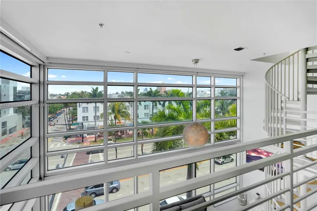 $1,392,000 | 421 Meridian Avenue, Unit 21, Miami Beach, FL 33139