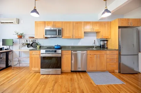 $549,000 | 432 Norfolk Street, Unit 4G, Somerville, MA 02143