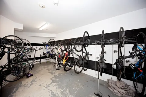 $549,000 | 432 Norfolk Street, Unit 4G, Somerville, MA 02143