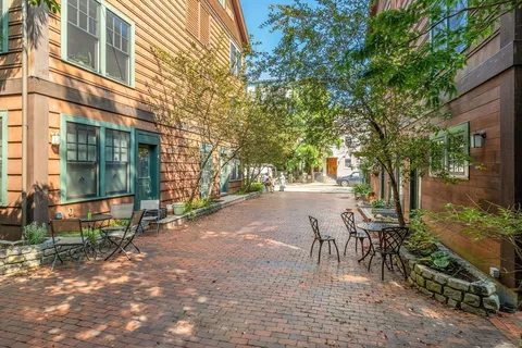 $549,000 | 432 Norfolk Street, Unit 4G, Somerville, MA 02143