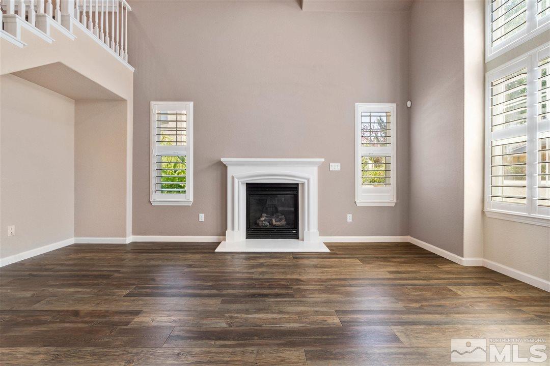 2140 Falling Star Loop Reno, NV 89523 - Photo 10 of 40 Photo 10