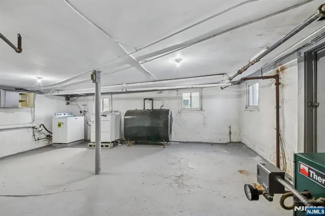 a view of yard with car parked