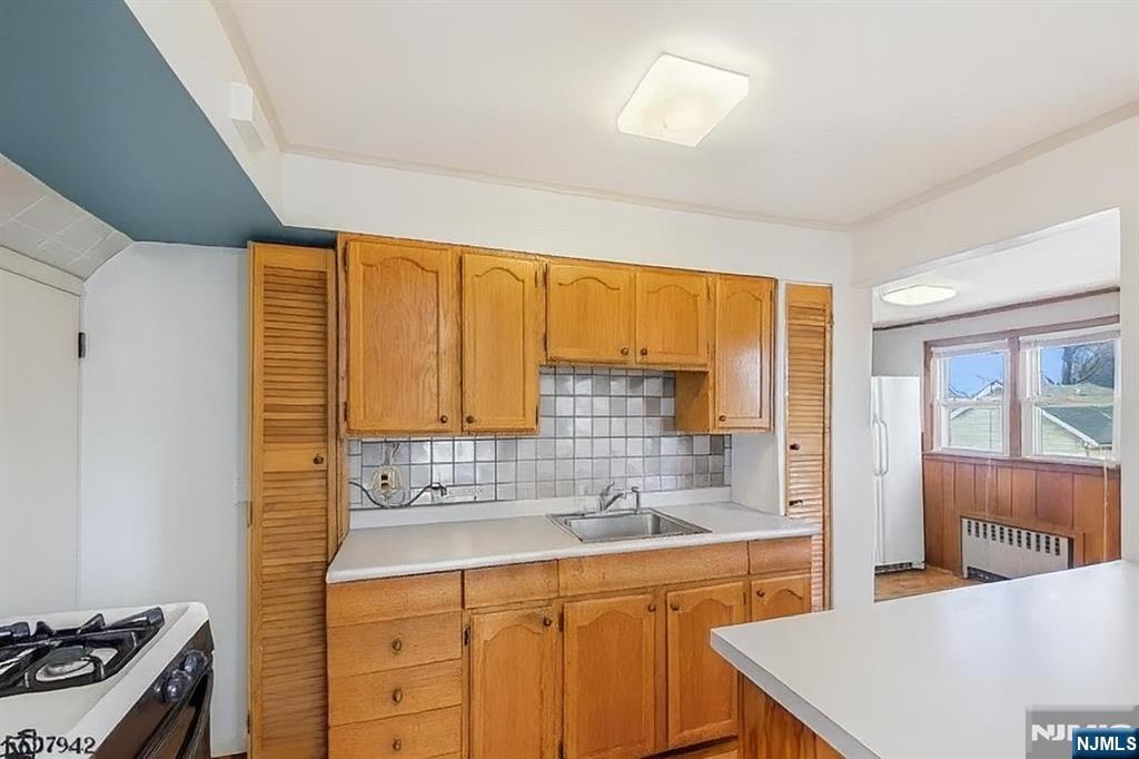 175 Union Street Lodi, NJ 07644 - Photo 6 of 27