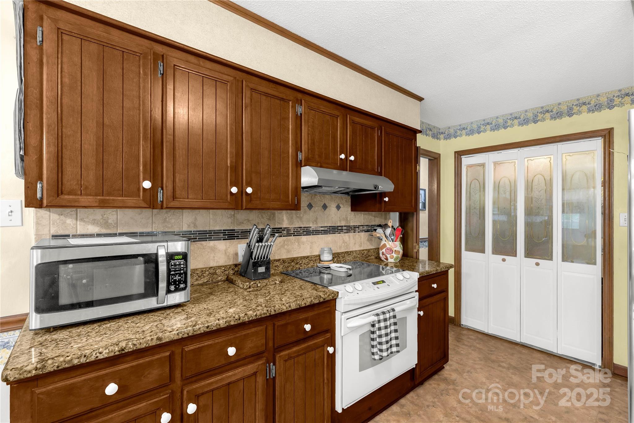 5840 Shirley Road Fort Lawn, SC 29714 - Photo 12 of 31 Gallery Image 12