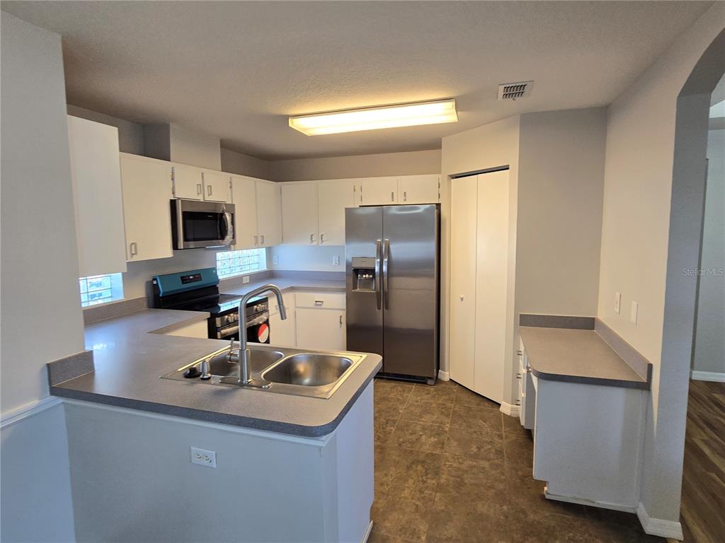 6767 Southwest 114th Street Road Ocala, FL 34476 - Photo 14 of 34 Gallery Image 14