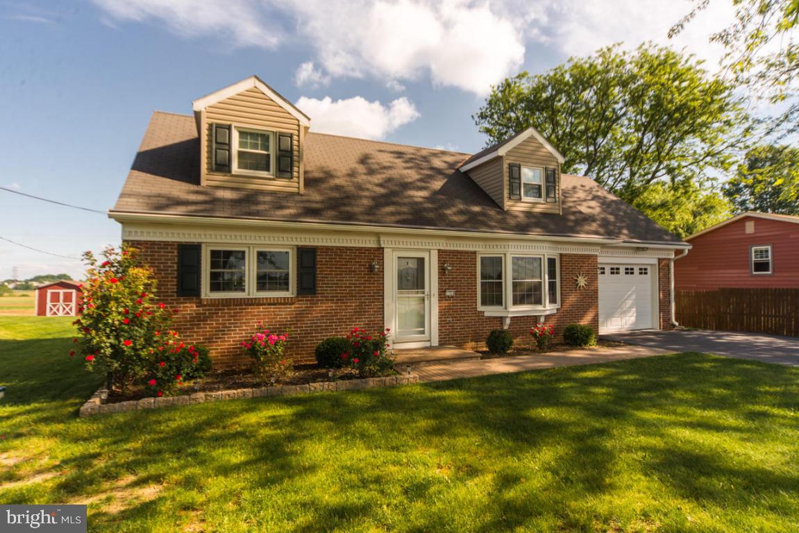 1753 Pioneer Road Lancaster, PA 17602 - Photo 1 of 28 Gallery Image 1
