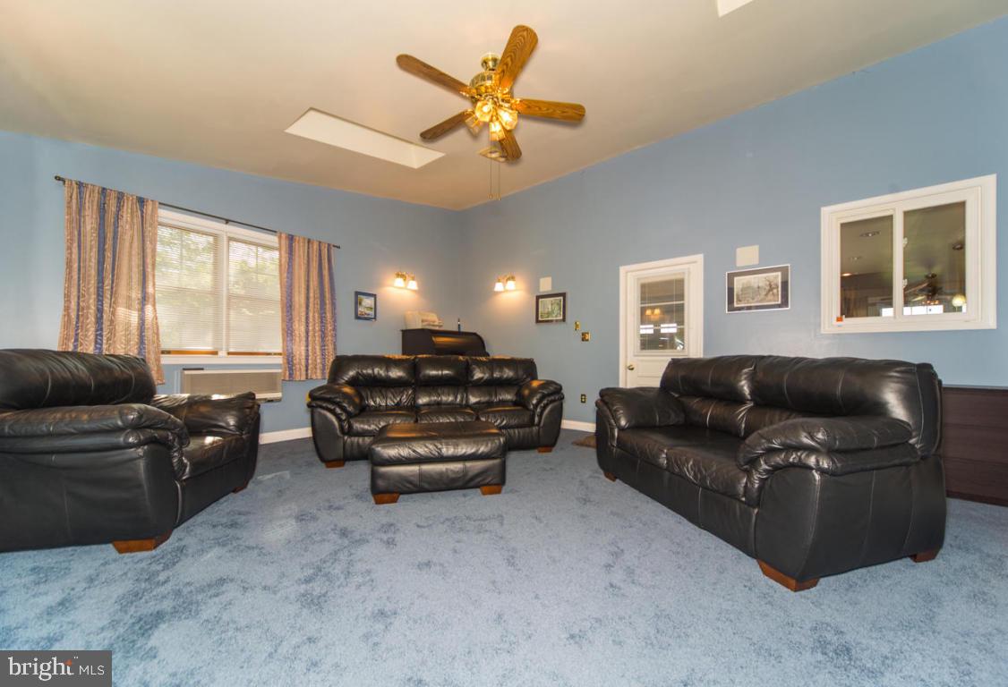 1753 Pioneer Road Lancaster, PA 17602 - Photo 12 of 28 Gallery Image 12