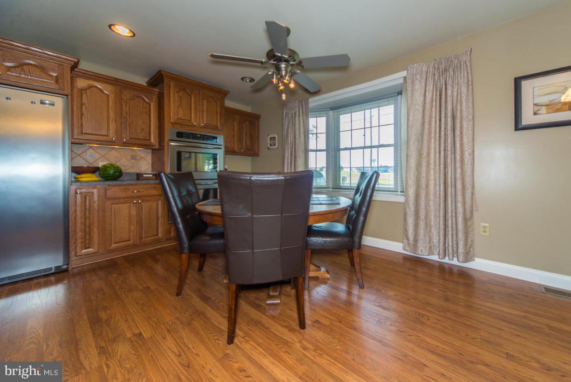 1753 Pioneer Road Lancaster, PA 17602 - Photo 4 of 28 Gallery Image 4