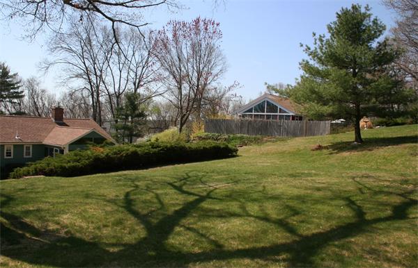 8 Riverview Avenue Maynard, MA 01754 - Photo 3 of 30 Gallery Image 3