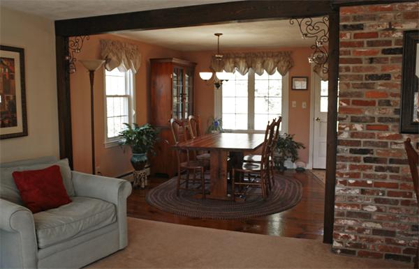 8 Riverview Avenue Maynard, MA 01754 - Photo 8 of 30 Gallery Image 8